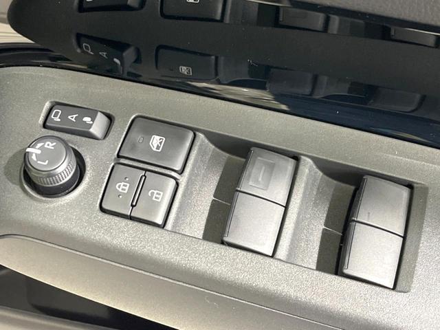 アクア G 純正10.5インチディスプレイ バックカメラ セーフティセンス レーダークルーズ 禁煙車 コーナーセンサー LEDヘッド ETC オートハイビーム 車線逸脱警報 オートライト オートエアコン(67枚目)