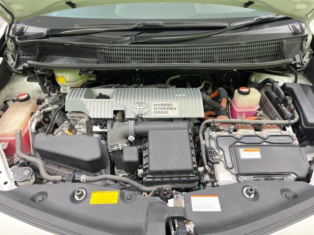 プリウスアルファ G 純正8型ナビ バックカメラ 衝突被害軽減システム レーダークルーズ 禁煙車 ハーフレザーシート パワーシート ドラレコ スマートキー LEDヘッド ビルトインETC オートハイビーム 車線逸脱警報(18枚目)