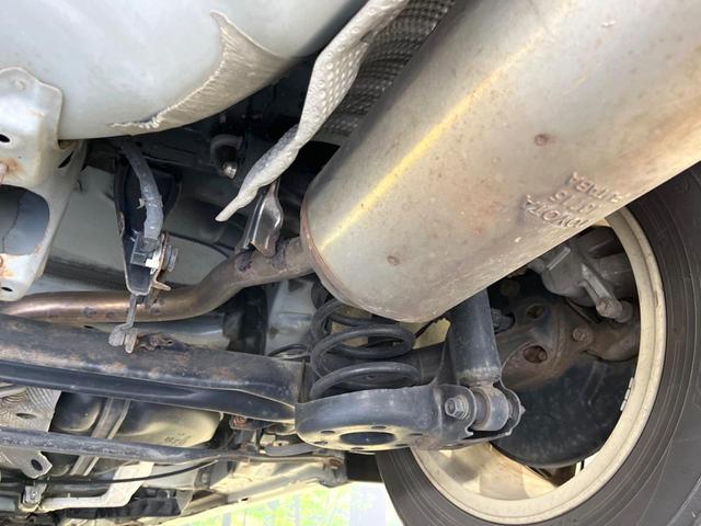 プリウスアルファ G 純正8型ナビ バックカメラ 衝突被害軽減システム レーダークルーズ 禁煙車 ハーフレザーシート パワーシート ドラレコ スマートキー LEDヘッド ビルトインETC オートハイビーム 車線逸脱警報(21枚目)