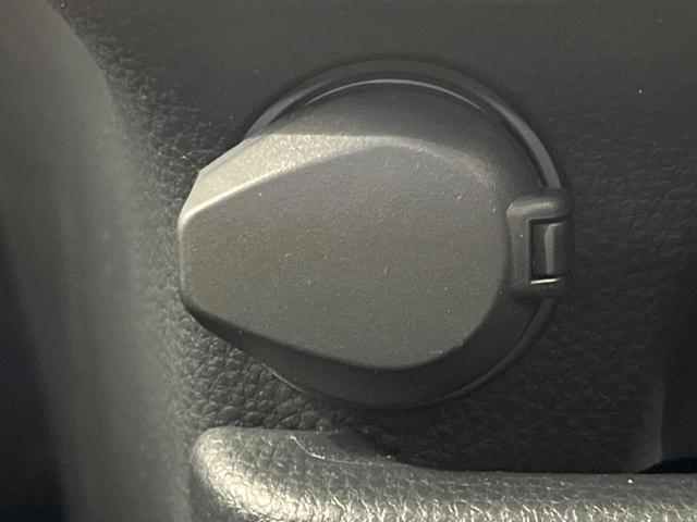 ヴォクシー S-Z 両側電動ドア 純正10型ナビ 後席モニター 全周囲カメラ セーフティセンス レーダークルーズ 禁煙車 電動リアゲート ドラレコ コーナーセンサー スマートキー LEDヘッド ETC2.0(64枚目)