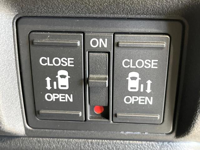 N-BOXカスタム ベースグレード 両側電動ドア 純正SDナビ バックカメラ 衝突被害軽減システム レーダークルーズ 禁煙車 ドラレコ コーナーセンサー スマートキー LEDヘッド ビルトインETC オートハイビーム 車線逸脱警報(6枚目)