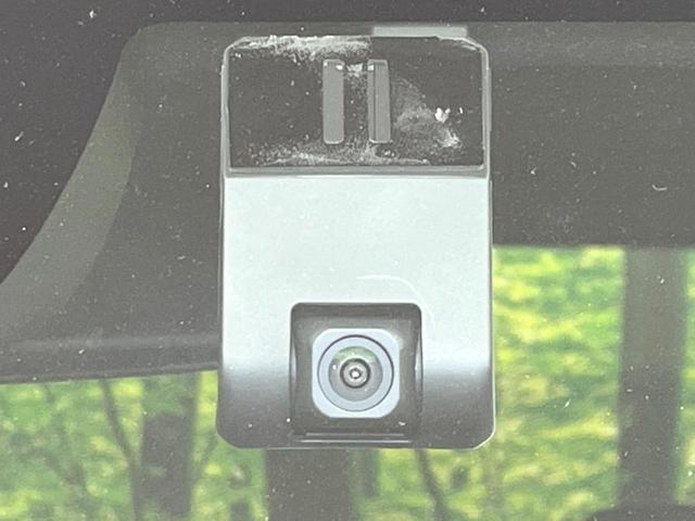 N-BOXカスタム ベースグレード 両側電動ドア 純正SDナビ バックカメラ 衝突被害軽減システム レーダークルーズ 禁煙車 ドラレコ コーナーセンサー スマートキー LEDヘッド ビルトインETC オートハイビーム 車線逸脱警報(44枚目)