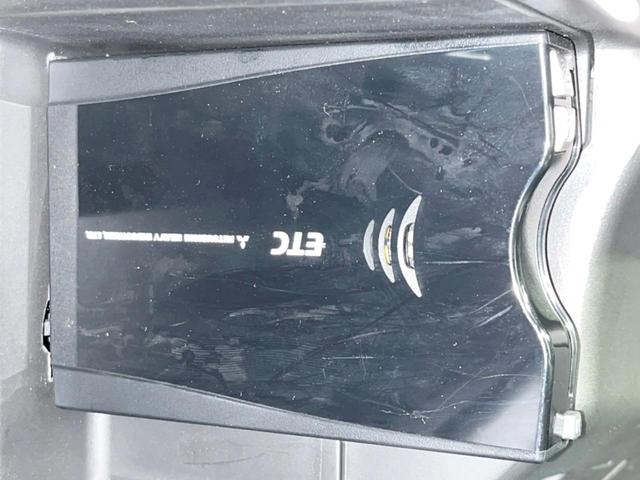 Ｓ６６０ α　ＭＴ車　バックカメラ　衝突被害軽減システム　禁煙車　ハーフレザーシート　スマートキー　ＬＥＤヘッド　ＥＴＣ　クルコン　オートライト　オートエアコン　純正１６インチアルミ　Ｂｌｕｅｔｏｏｔｈ（7枚目）