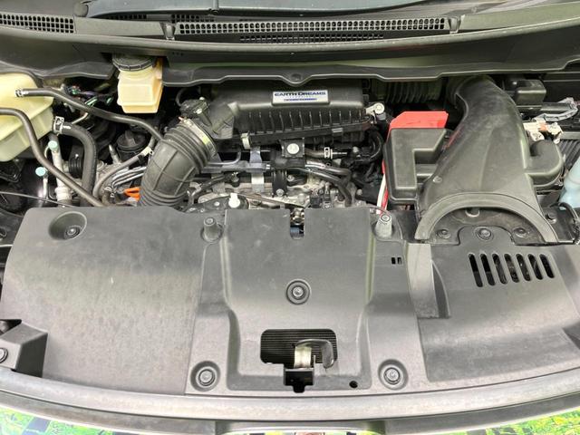 ステップワゴンスパーダ スパーダ ホンダセンシング 両側電動ドア 純正10型ナビ バックカメラ 衝突被害軽減システム レーダークルーズ スマートキー LEDヘッド ナビ連動ETC 車線逸脱警報 オートライト デュアルエアコン 純正16インチアルミ(18枚目)
