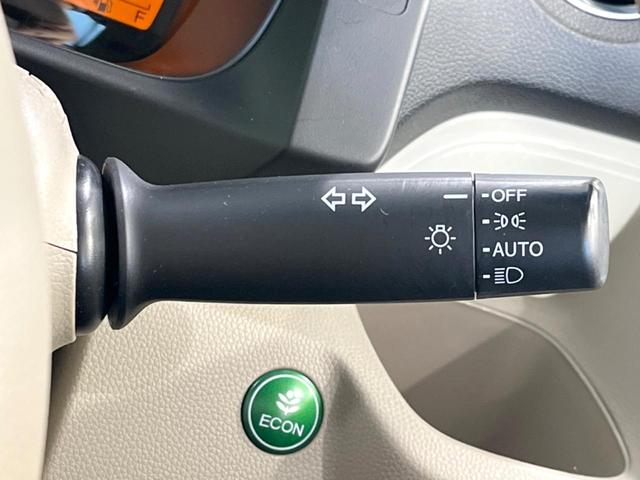 N-WGN G SSコンフォートLパッケージ SDナビ バックカメラ 禁煙車 シートヒーター スマートキー HIDヘッド オートライト オートエアコン Bluetooth接続 CD DVD再生 フルセグTV 盗難防止措置 プライバシーガラス(6枚目)