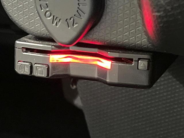 タント Ｌ　ＳＤナビ　禁煙車　ドラレコ　ＬＥＤヘッド　ＥＴＣ　オートライト　Ｂｌｕｅｔｏｏｔｈ接続　ＣＤ　ＤＶＤ再生　フルセグＴＶ　盗難防止措置　衝突安全ボディ　プライバシーガラス（5枚目）