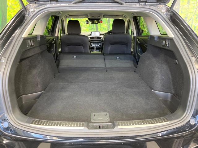 アテンザワゴン ＸＤ　プロアクティブ　４ＷＤ　マツダコネクト　バックカメラ　衝突被害軽減システム　レーダークルーズ　禁煙車　ドラレコ　コーナーセンサー　ＬＥＤヘッド　ビルトインＥＴＣ　車線逸脱警報　オートライト　デュアルエアコン（10枚目）