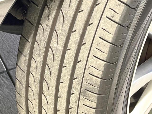 エスティマ 2.4アエラス 20thアニバーサリーエディション 両側電動ドア 純正SDナビ 後席モニター バックカメラ 禁煙車 ハーフレザーシート スマートキー HIDヘッド ビルトインETC クルコン オートライト デュアルエアコン 純正17インチアルミ(32枚目)