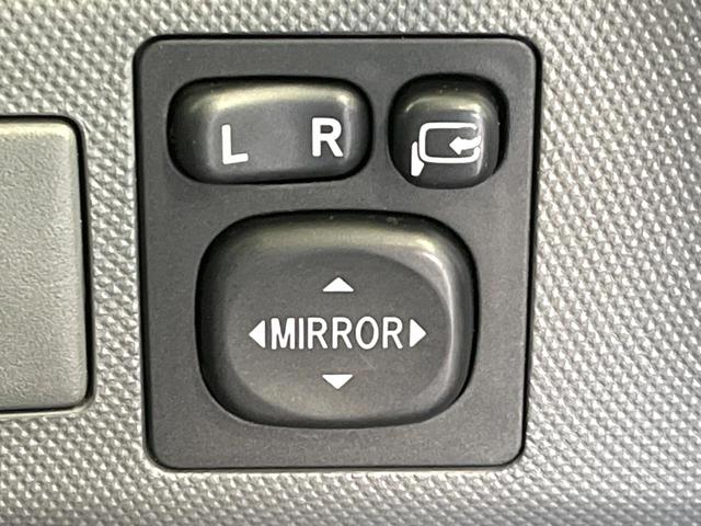 エスティマ 2.4アエラス 20thアニバーサリーエディション 両側電動ドア 純正SDナビ 後席モニター バックカメラ 禁煙車 ハーフレザーシート スマートキー HIDヘッド ビルトインETC クルコン オートライト デュアルエアコン 純正17インチアルミ(47枚目)