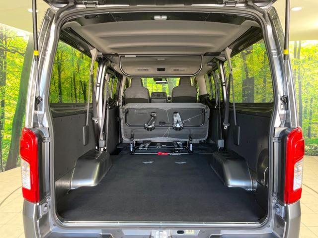 キャラバン ロングＥＸ　ディスプレイオーディオ　全周囲カメラ　禁煙車　ドラレコ　コーナーセンサー　ＥＴＣ　オートライト　Ｂｌｕｅｔｏｏｔｈ接続　電動格納ミラー　盗難防止措置　プライバシーガラス（9枚目）