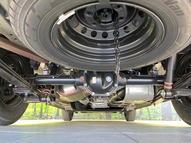 キャラバン ロングＥＸ　ディスプレイオーディオ　全周囲カメラ　禁煙車　ドラレコ　コーナーセンサー　ＥＴＣ　オートライト　Ｂｌｕｅｔｏｏｔｈ接続　電動格納ミラー　盗難防止措置　プライバシーガラス（17枚目）