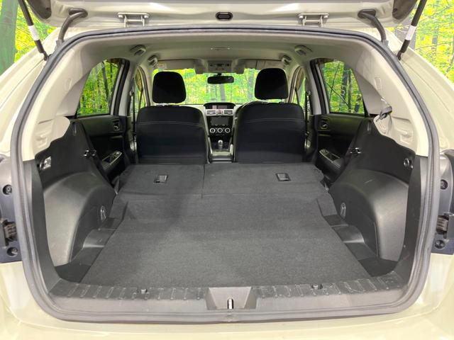 ＸＶ ２．０ｉ－Ｌ　アイサイト　４ＷＤ　純正ＳＤナビ　バックカメラ　アイサイト　レーダークルーズ　禁煙車　ドラレコ　コーナーセンサー　スマートキー　ＨＩＤヘッド　ルーフレール　ＥＴＣ　車線逸脱警報　オートライト　デュアルエアコン（10枚目）