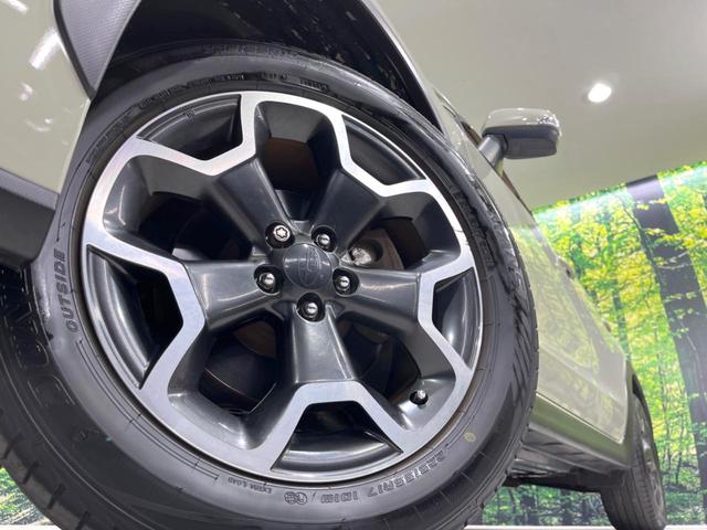 ＸＶ ２．０ｉ－Ｌ　アイサイト　４ＷＤ　純正ＳＤナビ　バックカメラ　アイサイト　レーダークルーズ　禁煙車　ドラレコ　コーナーセンサー　スマートキー　ＨＩＤヘッド　ルーフレール　ＥＴＣ　車線逸脱警報　オートライト　デュアルエアコン（12枚目）