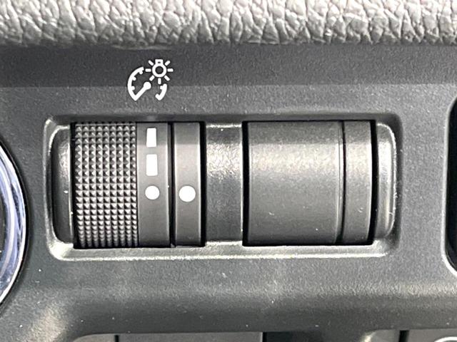 ＸＶ ２．０ｉ－Ｌ　アイサイト　４ＷＤ　純正ＳＤナビ　バックカメラ　アイサイト　レーダークルーズ　禁煙車　ドラレコ　コーナーセンサー　スマートキー　ＨＩＤヘッド　ルーフレール　ＥＴＣ　車線逸脱警報　オートライト　デュアルエアコン（43枚目）