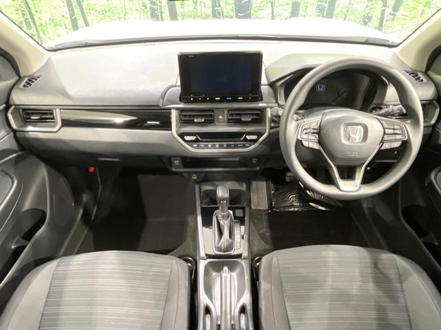 WR-V X 純正8型ナビ バックカメラ ホンダセンシング レーダークルーズ 禁煙車 コーナーセンサー LEDヘッド オートハイビーム 車線逸脱警報 オートライト オートエアコン Bluetooth フルセグ(2枚目)