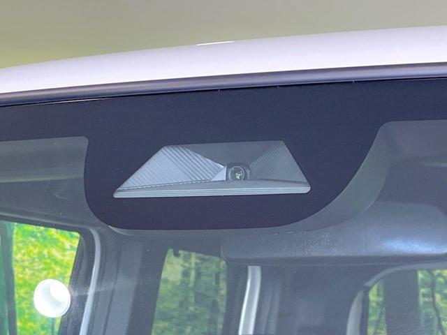 Ｎ－ＢＯＸカスタム ベースグレード　純正９型ナビ　電動スライドドア　バックカメラ　ホンダセンシング　レーダークルーズ　禁煙車　コーナーセンサー　ＬＥＤヘッド　オートハイビーム　車線逸脱警報　オートライト　オートエアコン（5枚目）