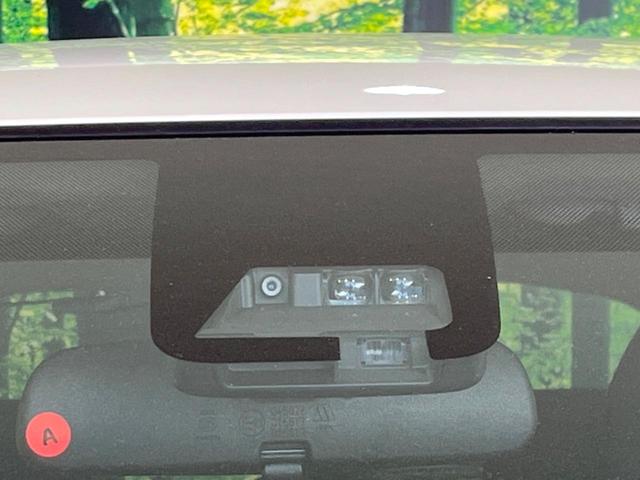 ヴィッツ F セーフティーエディションIII 純正SDナビ バックカメラ セーフティセンス 禁煙車 スマートキー LEDヘッド ETC オートハイビーム 車線逸脱警報 オートライト Bluetooth CD DVD再生 地デジ(3枚目)