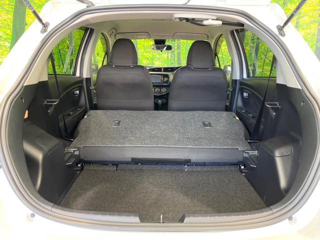 ヴィッツ F セーフティーエディションIII 純正SDナビ バックカメラ セーフティセンス 禁煙車 スマートキー LEDヘッド ETC オートハイビーム 車線逸脱警報 オートライト Bluetooth CD DVD再生 地デジ(10枚目)