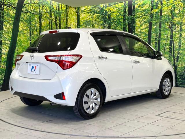 ヴィッツ F セーフティーエディションIII 純正SDナビ バックカメラ セーフティセンス 禁煙車 スマートキー LEDヘッド ETC オートハイビーム 車線逸脱警報 オートライト Bluetooth CD DVD再生 地デジ(17枚目)