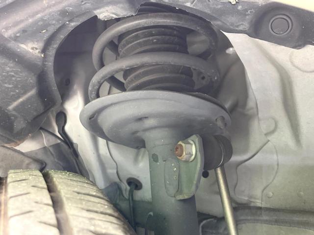 ヴィッツ F セーフティーエディションIII 純正SDナビ バックカメラ セーフティセンス 禁煙車 スマートキー LEDヘッド ETC オートハイビーム 車線逸脱警報 オートライト Bluetooth CD DVD再生 地デジ(20枚目)