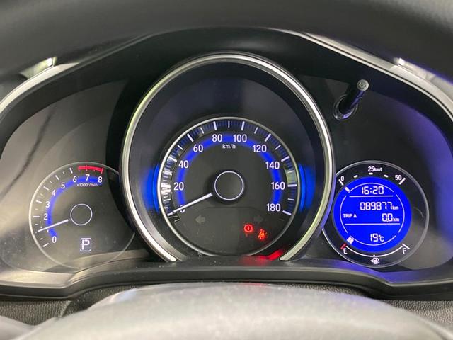 フィット 13G・Fパッケージ SDナビ 禁煙車 ドラレコ スマートキー LEDヘッド ETC オートライト オートエアコン Bluetooth接続 CD DVD再生 地デジ 電動格納ミラー 衝突安全ボディ(41枚目)