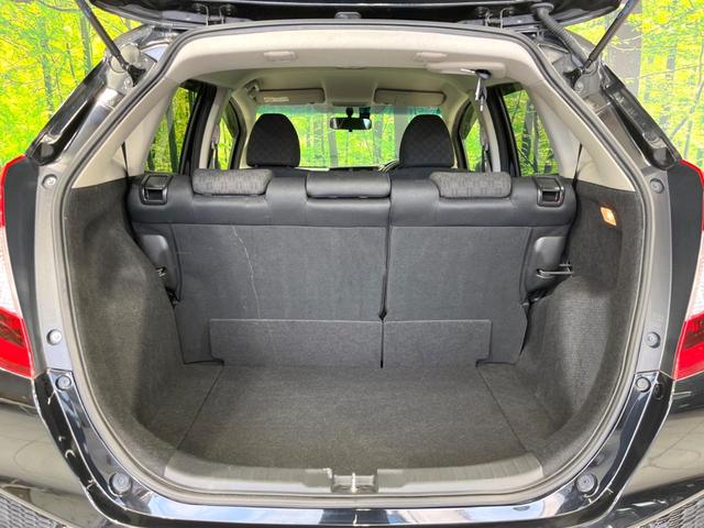 フィット 13G・Fパッケージ SDナビ 禁煙車 ドラレコ スマートキー LEDヘッド ETC オートライト オートエアコン Bluetooth接続 CD DVD再生 地デジ 電動格納ミラー 衝突安全ボディ(47枚目)