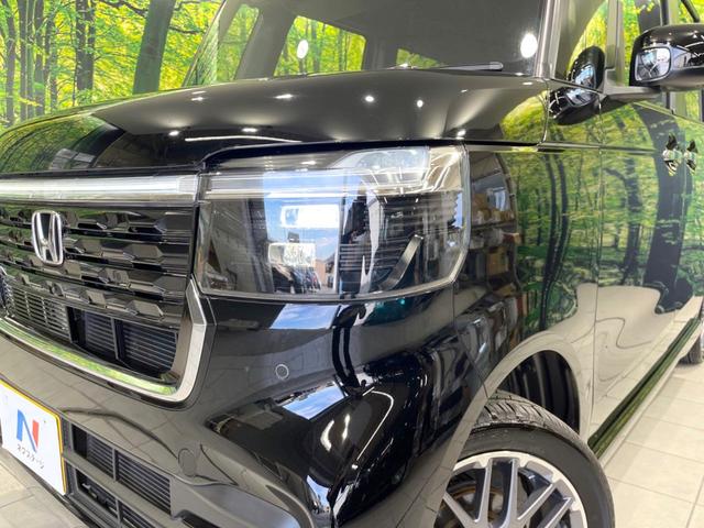 N-BOXカスタム ターボ 4WD ターボ 両側電動ドア 純正9型ナビ 全周囲カメラ 衝突被害軽減システム レーダークルーズ 禁煙車 ハーフレザーシート ドラレコ コーナーセンサー スマートキー LEDヘッド ビルトインETC(12枚目)