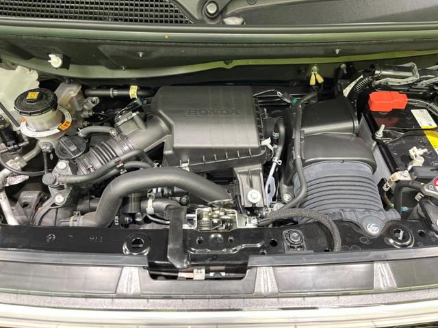 N-BOXカスタム ターボ 4WD ターボ 両側電動ドア 純正9型ナビ 全周囲カメラ 衝突被害軽減システム レーダークルーズ 禁煙車 ハーフレザーシート ドラレコ コーナーセンサー スマートキー LEDヘッド ビルトインETC(18枚目)