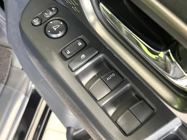 N-BOXカスタム ターボ 4WD ターボ 両側電動ドア 純正9型ナビ 全周囲カメラ 衝突被害軽減システム レーダークルーズ 禁煙車 ハーフレザーシート ドラレコ コーナーセンサー スマートキー LEDヘッド ビルトインETC(37枚目)