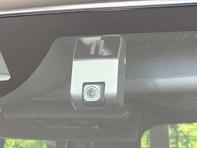 N-BOXカスタム ターボ 4WD ターボ 両側電動ドア 純正9型ナビ 全周囲カメラ 衝突被害軽減システム レーダークルーズ 禁煙車 ハーフレザーシート ドラレコ コーナーセンサー スマートキー LEDヘッド ビルトインETC(63枚目)