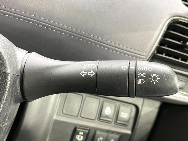 セレナ ｅ－パワー　ハイウェイスターＶ　両側電動ドア　純正１０型ナビ　後席モニター　全周囲カメラ　衝突被害軽減システム　レーダークルーズ　禁煙車　ドラレコ　コーナーセンサー　スマートキー　ＬＥＤヘッド　ビルトインＥＴＣ　車線逸脱警報（44枚目）