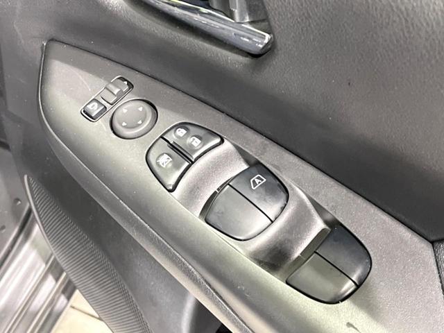 セレナ ｅ－パワー　ハイウェイスターＶ　両側電動ドア　純正１０型ナビ　後席モニター　全周囲カメラ　衝突被害軽減システム　レーダークルーズ　禁煙車　ドラレコ　コーナーセンサー　スマートキー　ＬＥＤヘッド　ビルトインＥＴＣ　車線逸脱警報（58枚目）