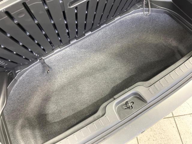 セレナ ｅ－パワー　ハイウェイスターＶ　両側電動ドア　純正１０型ナビ　後席モニター　全周囲カメラ　衝突被害軽減システム　レーダークルーズ　禁煙車　ドラレコ　コーナーセンサー　スマートキー　ＬＥＤヘッド　ビルトインＥＴＣ　車線逸脱警報（59枚目）