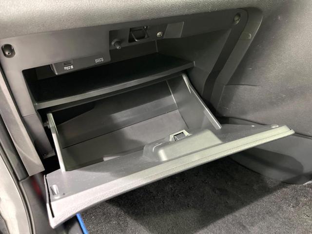 セレナ ｅ－パワー　ハイウェイスターＶ　両側電動ドア　純正１０型ナビ　後席モニター　全周囲カメラ　衝突被害軽減システム　レーダークルーズ　禁煙車　ドラレコ　コーナーセンサー　スマートキー　ＬＥＤヘッド　ビルトインＥＴＣ　車線逸脱警報（60枚目）