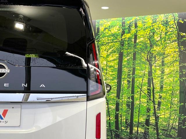 セレナ ｅ－パワー　ハイウェイスターＶ　登録済未使用車　両側電動スライドドア　純正１２．３型ナビ　全周囲カメラ　衝突軽減　ドラレコ　コーナーセンサー　スマートキー　ＬＥＤヘッド　ＥＴＣ２．０　地デジＴＶ　オートハイビーム　オートライト（28枚目）
