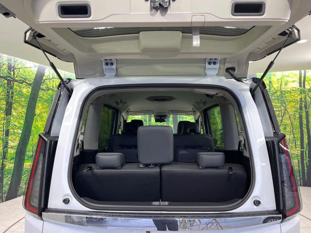 セレナ ｅ－パワー　ハイウェイスターＶ　登録済未使用車　両側電動スライドドア　純正１２．３型ナビ　全周囲カメラ　衝突軽減　ドラレコ　コーナーセンサー　スマートキー　ＬＥＤヘッド　ＥＴＣ２．０　地デジＴＶ　オートハイビーム　オートライト（55枚目）