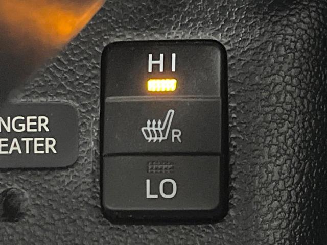 プリウス Aプレミアム ツーリングセレクション モデリスタフルエアロ 純正9型ナビ バックカメラ セーフティセンス レーダークルーズ 禁煙車 レザーシート ドラレコ コーナーセンサー LEDヘッド ナビ連動ETC オートハイビーム(7枚目)