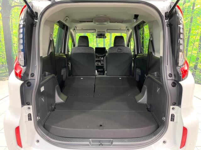 シエンタ ハイブリッドZ 4WD 10.5インチディスプレイ 両側電動ドア 全周囲カメラ セーフティセンス レーダークルーズ 禁煙車 ドラレコ コーナーセンサー LEDヘッド ETC2.0 オートハイビーム 車線逸脱警報(10枚目)