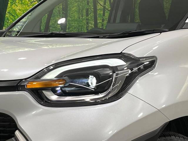 シエンタ ハイブリッドZ 4WD 10.5インチディスプレイ 両側電動ドア 全周囲カメラ セーフティセンス レーダークルーズ 禁煙車 ドラレコ コーナーセンサー LEDヘッド ETC2.0 オートハイビーム 車線逸脱警報(12枚目)