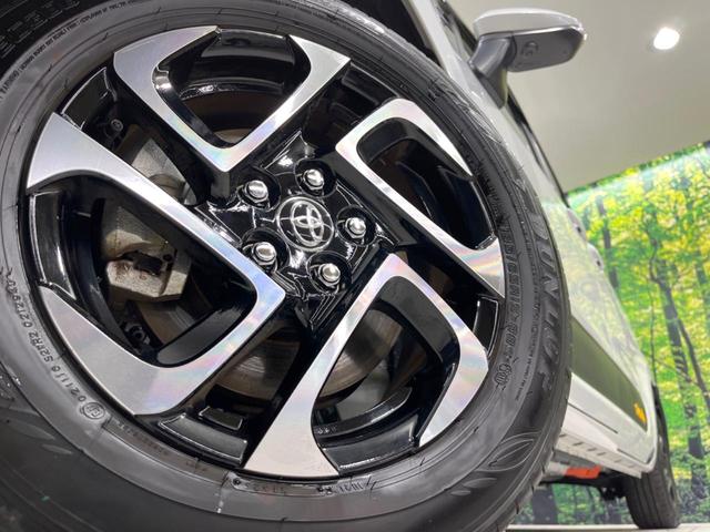 シエンタ ハイブリッドZ 4WD 10.5インチディスプレイ 両側電動ドア 全周囲カメラ セーフティセンス レーダークルーズ 禁煙車 ドラレコ コーナーセンサー LEDヘッド ETC2.0 オートハイビーム 車線逸脱警報(13枚目)