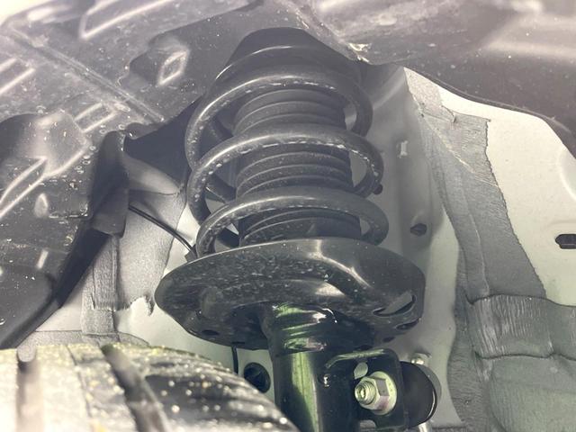 シエンタ ハイブリッドZ 4WD 10.5インチディスプレイ 両側電動ドア 全周囲カメラ セーフティセンス レーダークルーズ 禁煙車 ドラレコ コーナーセンサー LEDヘッド ETC2.0 オートハイビーム 車線逸脱警報(20枚目)