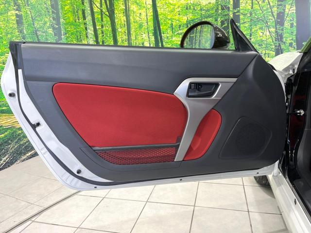 コペン セロ 純正SDナビ バックカメラ 禁煙車 ドラレコ スマートキー LEDヘッド ETC オートライト オートエアコン 純正16インチアルミ Bluetooth CD DVD再生 フルセグ(55枚目)