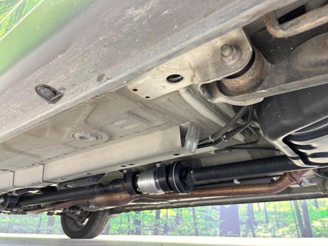 ハスラー Jターボ 4WD SDナビ 衝突被害軽減システム 禁煙車 スマートキー HIDヘッド クルコン 車線逸脱警報 オートライト オートエアコン 純正15インチアルミ Bluetooth CD DVD再生 フルセグ(21枚目)