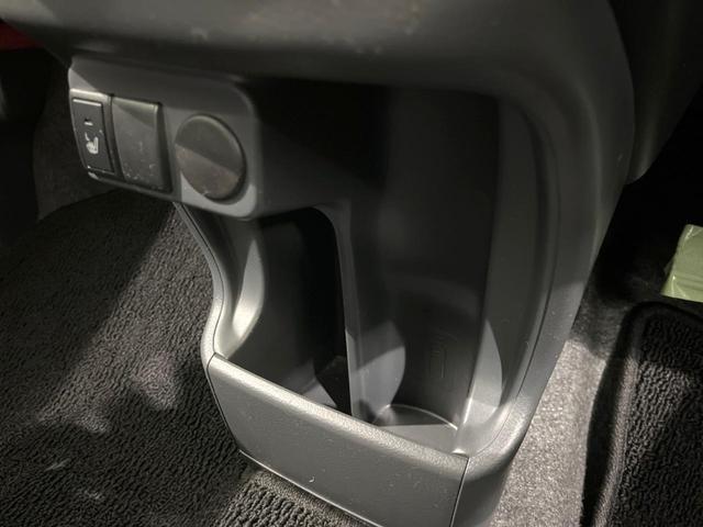 ハスラー Jターボ 4WD SDナビ 衝突被害軽減システム 禁煙車 スマートキー HIDヘッド クルコン 車線逸脱警報 オートライト オートエアコン 純正15インチアルミ Bluetooth CD DVD再生 フルセグ(51枚目)