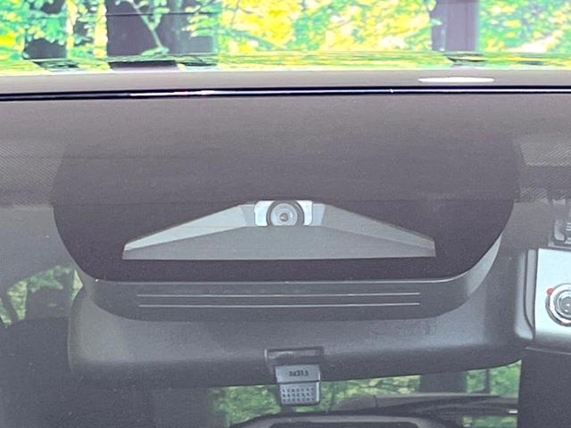 ヤリスクロス G 純正8インチディスプレイ バックカメラ セーフティセンス レーダークルーズ 禁煙車 ドラレコ コーナーセンサー ETC2.0 オートハイビーム 車線逸脱警報 オートライト オートエアコン(3枚目)