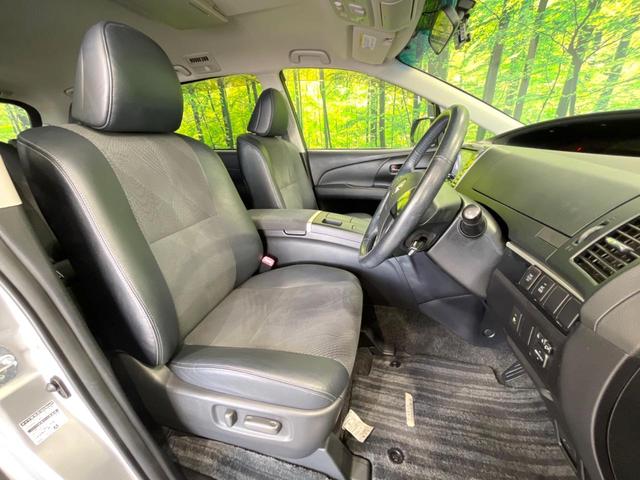 運転席シート廻りは使用感も少なく、良好な状態となっています。丁寧に使われていたことがよくわかりますね。