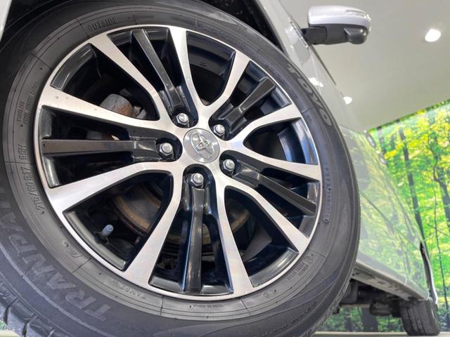 【純正１７インチアルミホイール】外観にマッチした純正アルミホイールを装着しております。各種社外アルミホイールや、スタッドレスタイヤも取扱いしております。是非ご相談ください♪