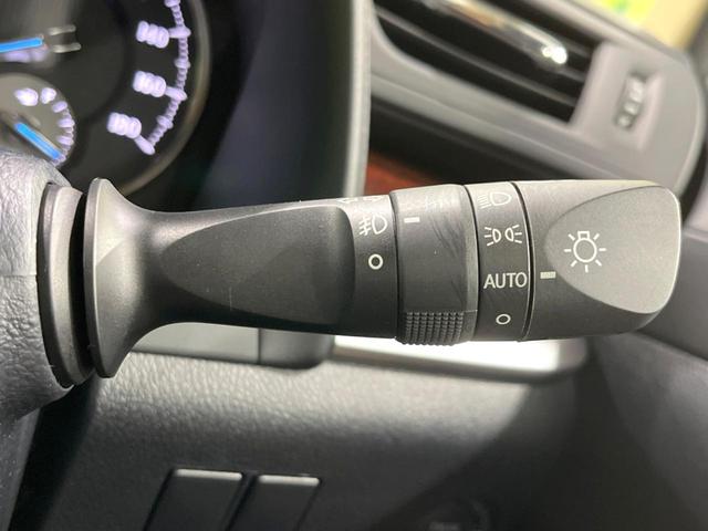 ヴェルファイア 2.5X 4WD 電動スライドドア SDナビ 禁煙車 コーナーセンサー スマートキー LEDヘッド オートライト デュアルエアコン 純正16インチアルミ リアエアコン Bluetooth CD(47枚目)