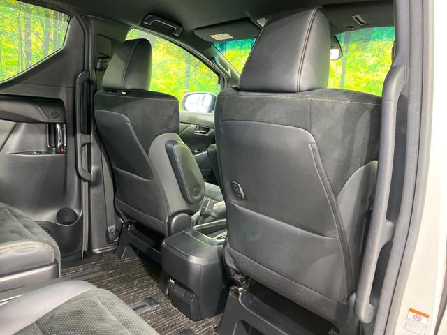 アルファード ２．５Ｓ　タイプゴールド　両側電動ドア　純正９型ナビ　バックカメラ　セーフティセンス　１００Ｖ電源　レーダークルーズ　禁煙車　電動リアゲート　ハーフレザーシート　ドラレコ　コーナーセンサー　ＬＥＤヘッド　ＥＴＣ２．０（51枚目）