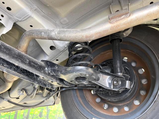 アルトラパン モード　純正ＳＤナビ　バックカメラ　セーフティサポート　禁煙車　ドラレコ　コーナーセンサー　スマートキー　ＨＩＤヘッド　車線逸脱警報　オートライト　オートエアコン　Ｂｌｕｅｔｏｏｔｈ　ＣＤ　ＤＶＤ再生（21枚目）